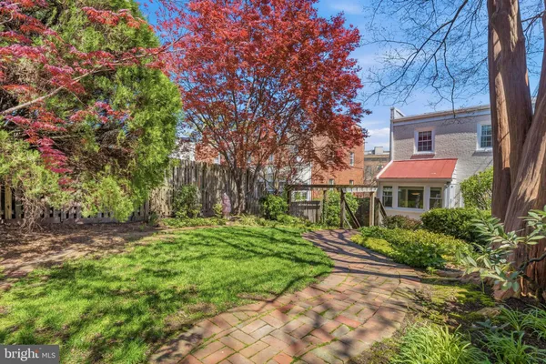 $1,285,000 | 4228 40th Street Northwest, Washington, DC 20016