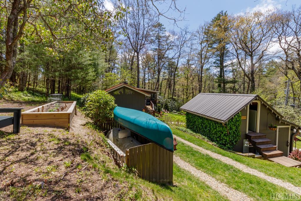 932 Hickory Hill Road Highlands, NC 28741 - Photo 30 of 40 Gallery Image 30
