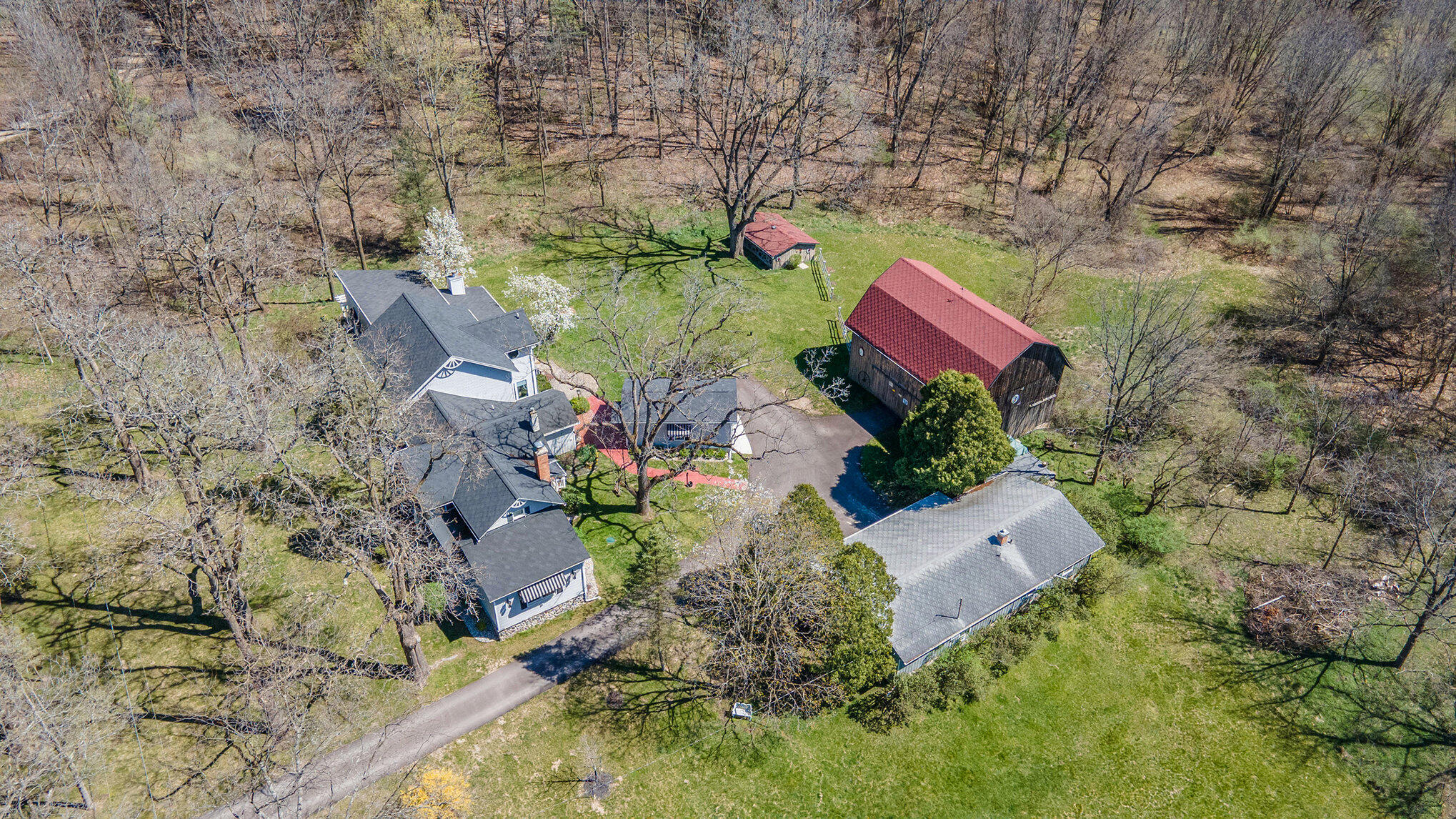 11368 Baseline Road Hickory Corners, MI 49060 - Photo 46 of 64 011_dji_0543