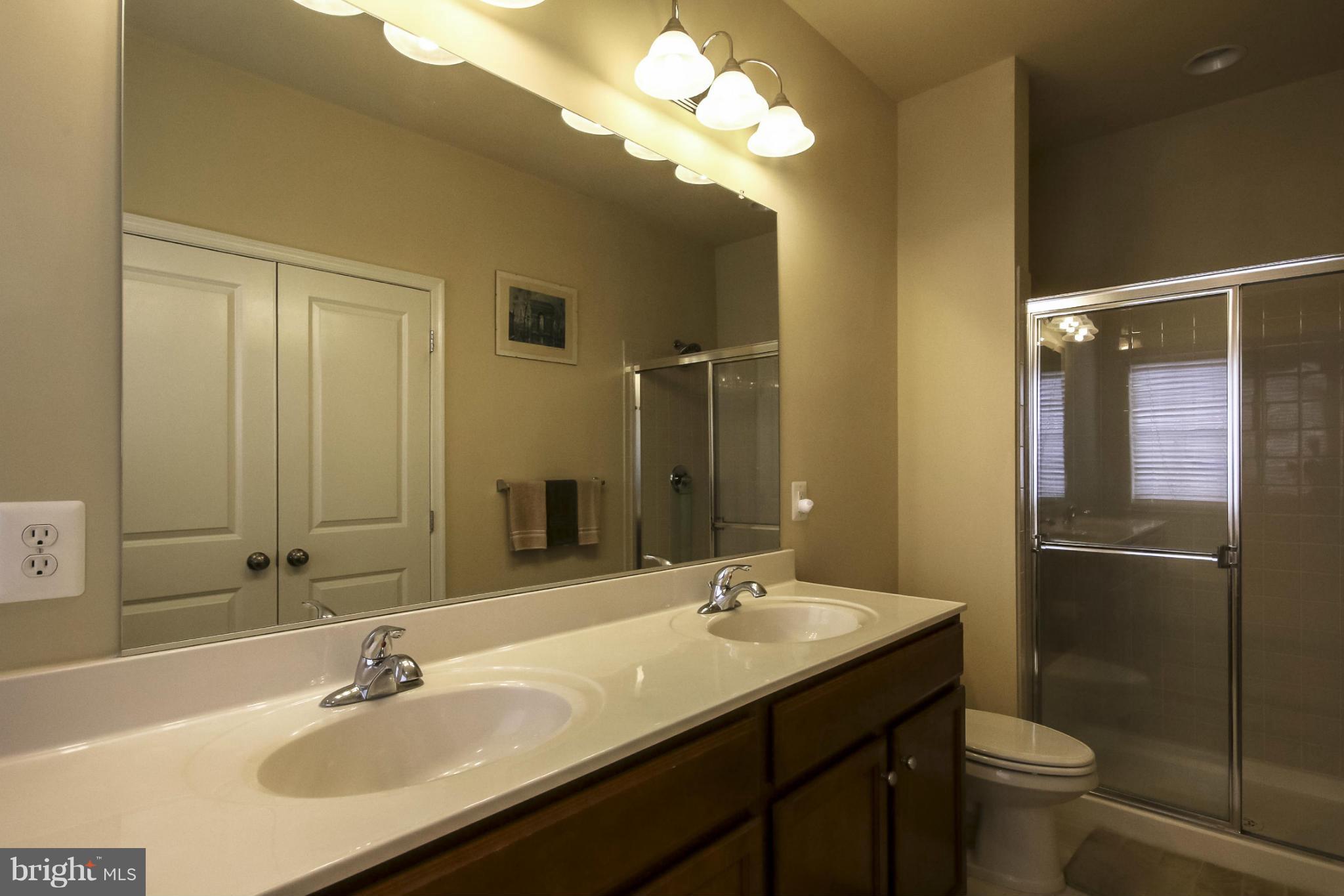 89 Short Branch Road Stafford, VA 22556 - Photo 16 of 30 Master Bath