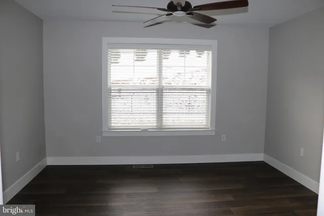 $585,000 | 2097 Hill Side Drive, Mechanicsburg, PA 17055