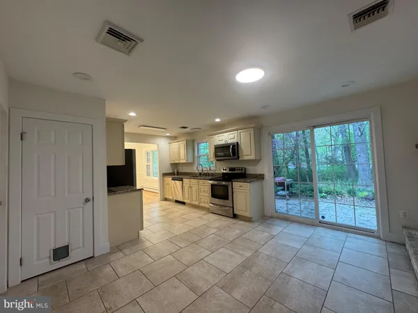 $4,800 | 473 Linville Road, Media, PA 19063