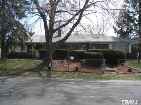 140 Tremont Road Lindenhurst, NY 11757 - Photo 1 of 1 Gallery Image 1