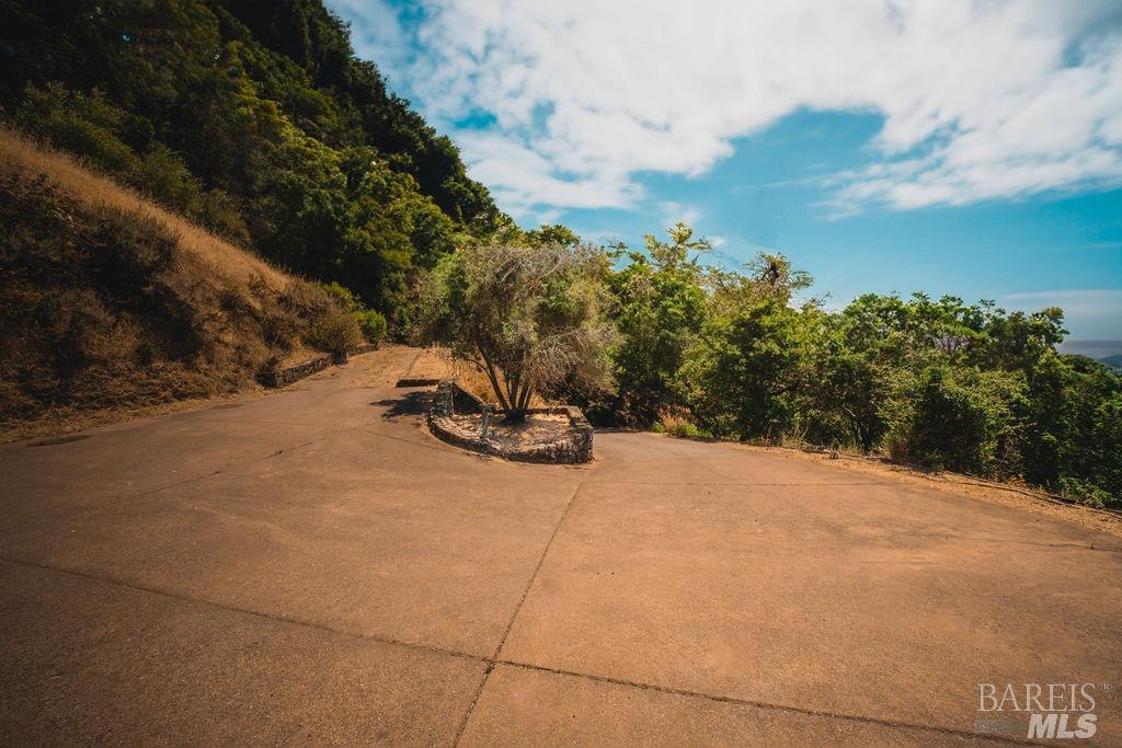 6111 Wild Horse Valley Road Napa, CA 94558 - Photo 9 of 14