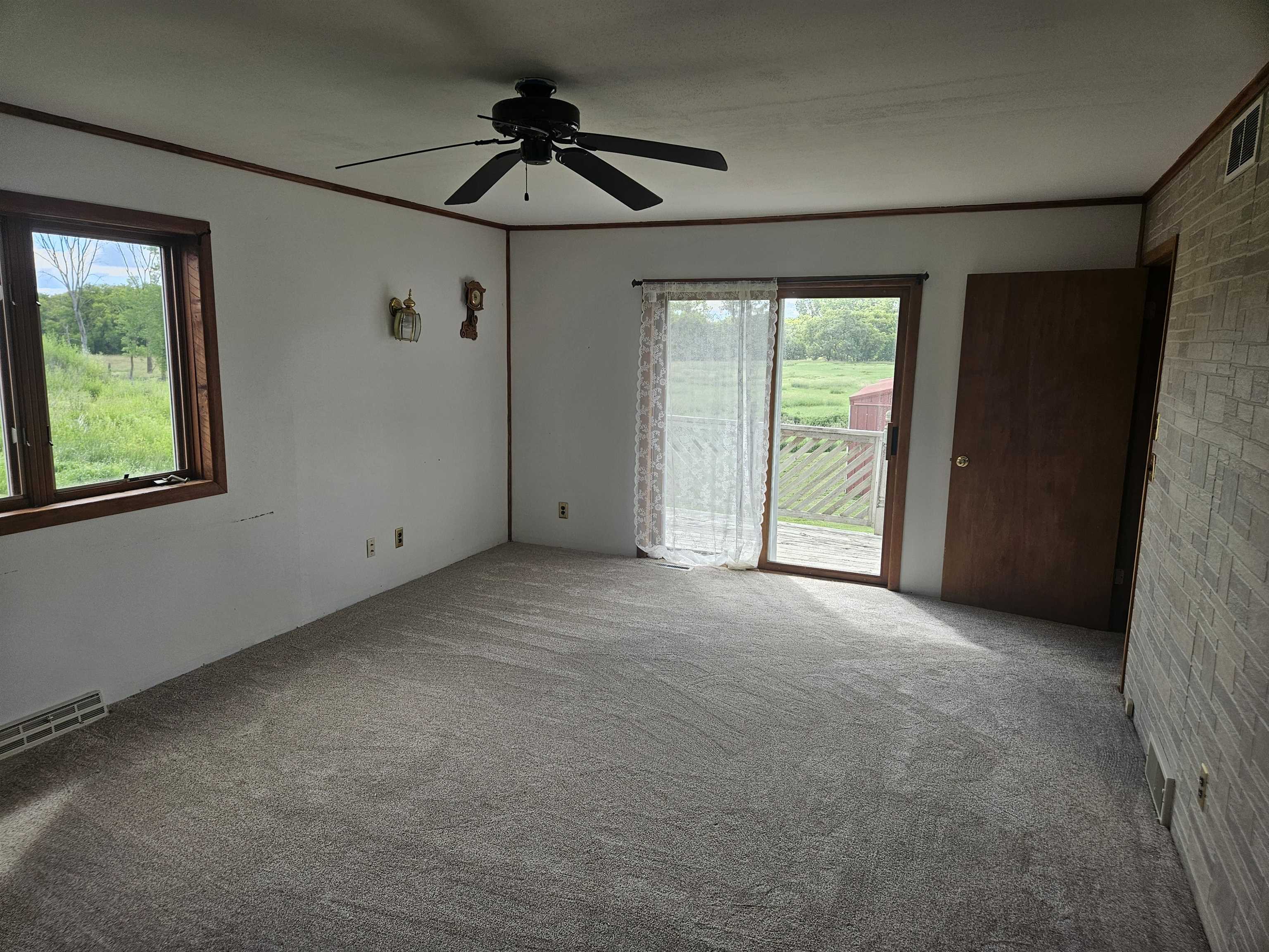 6904 East Buckeye Road Madison, WI 53718 - Photo 5 of 42
