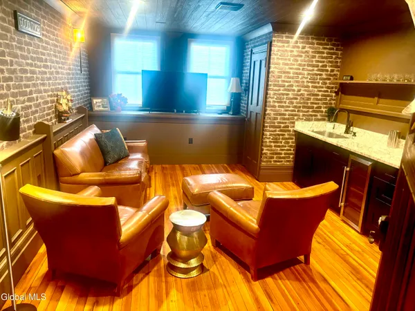 $1,550 | 34 William Street, Unit 101, Mechanicville, NY 12118