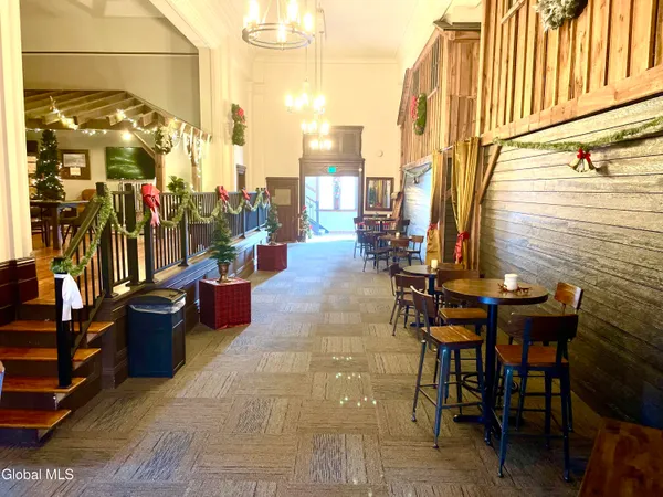 $1,550 | 34 William Street, Unit 101, Mechanicville, NY 12118