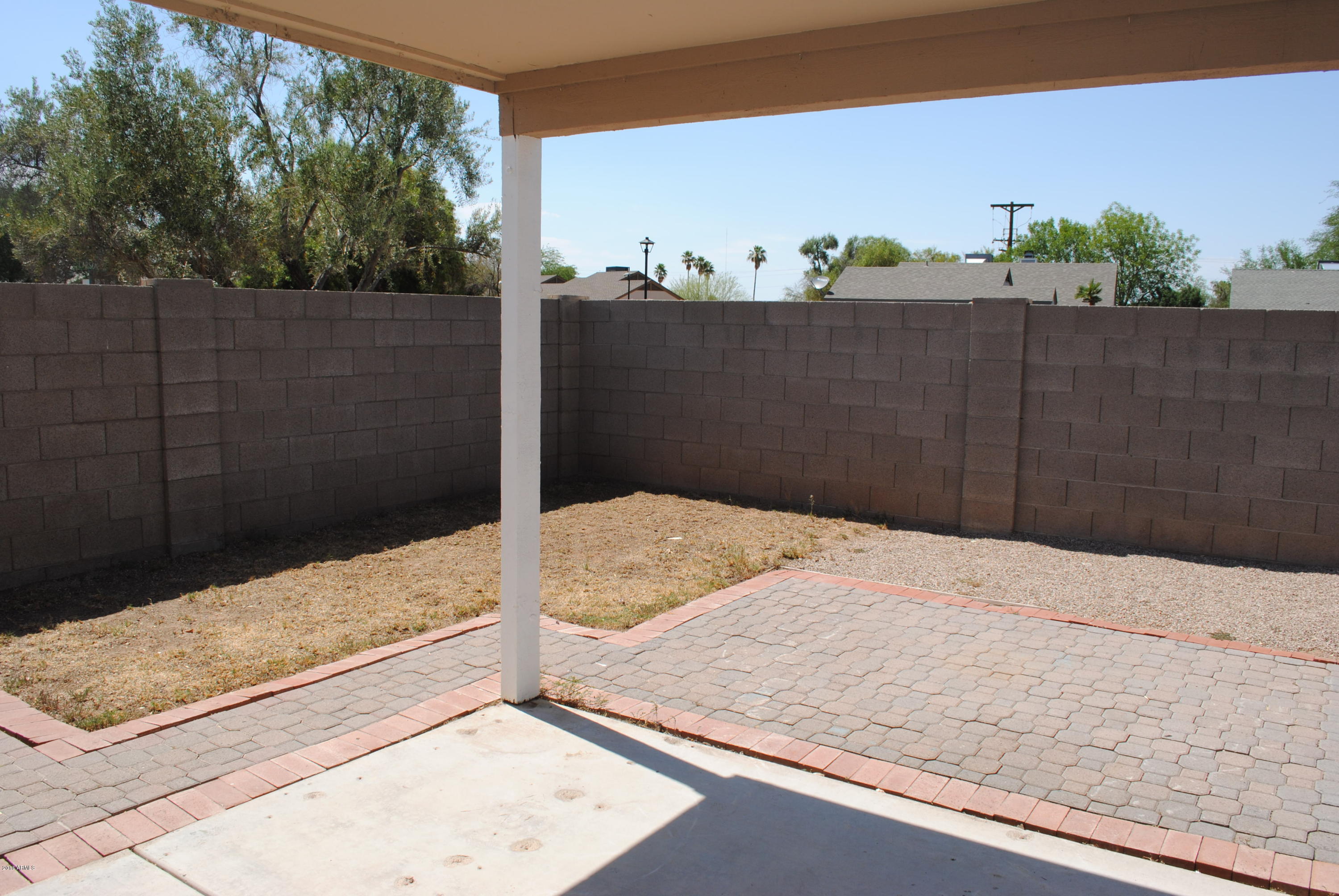 4404 East Darrel Road Phoenix, AZ 85042 - Photo 16 of 17 backyard
