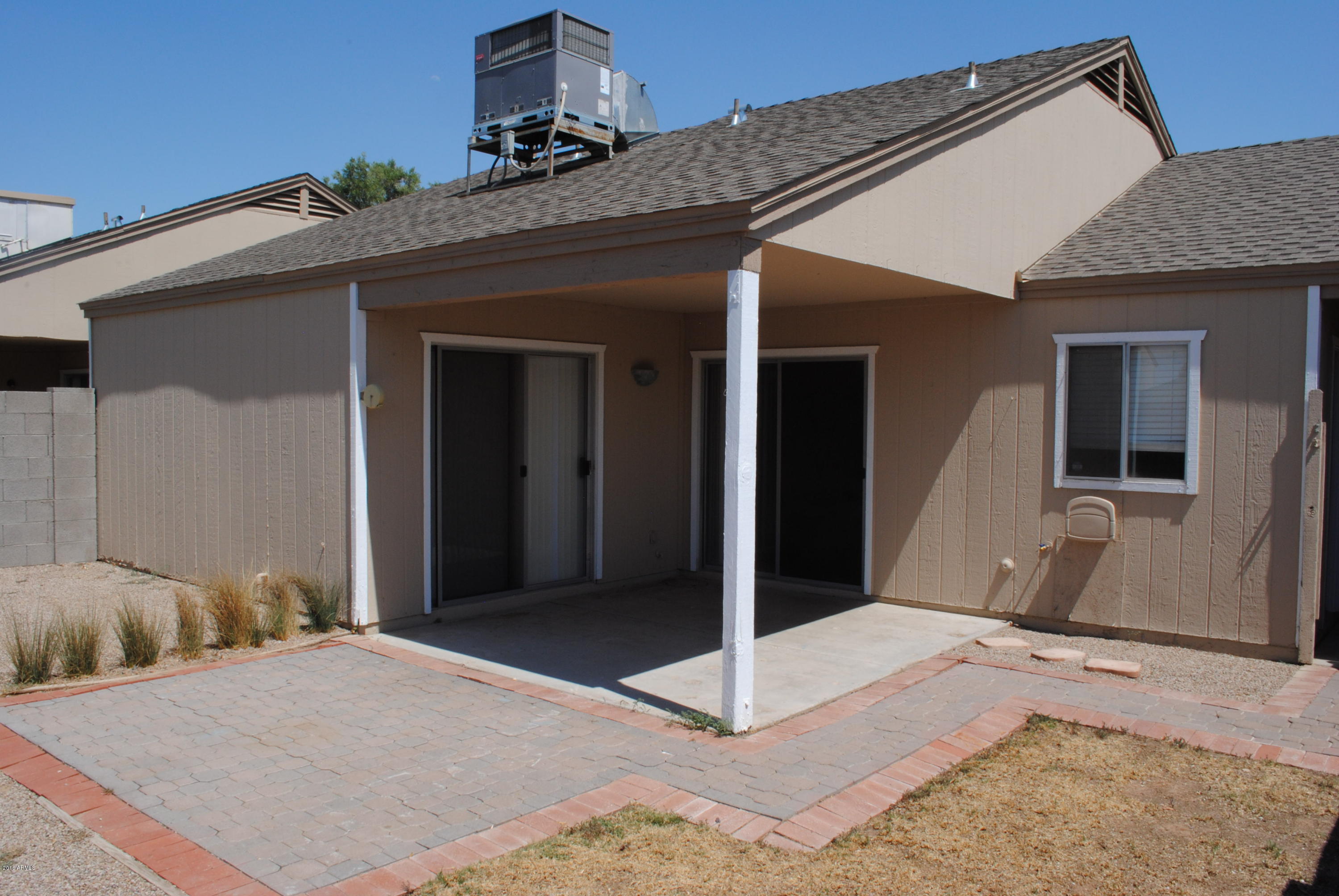 4404 East Darrel Road Phoenix, AZ 85042 - Photo 17 of 17 Patio
