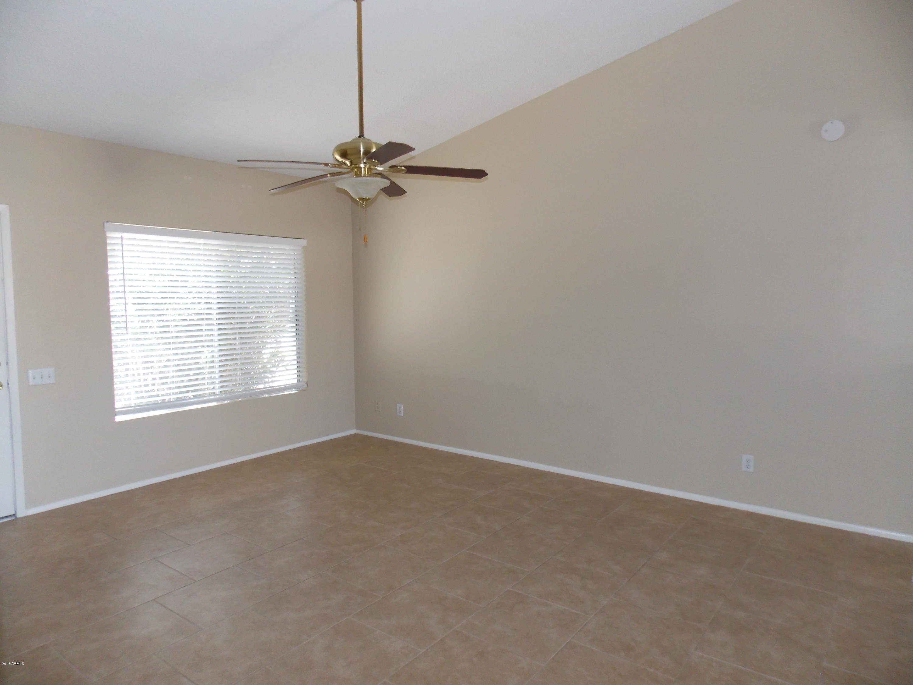 4404 East Darrel Road Phoenix, AZ 85042 - Photo 4 of 17 great room 2