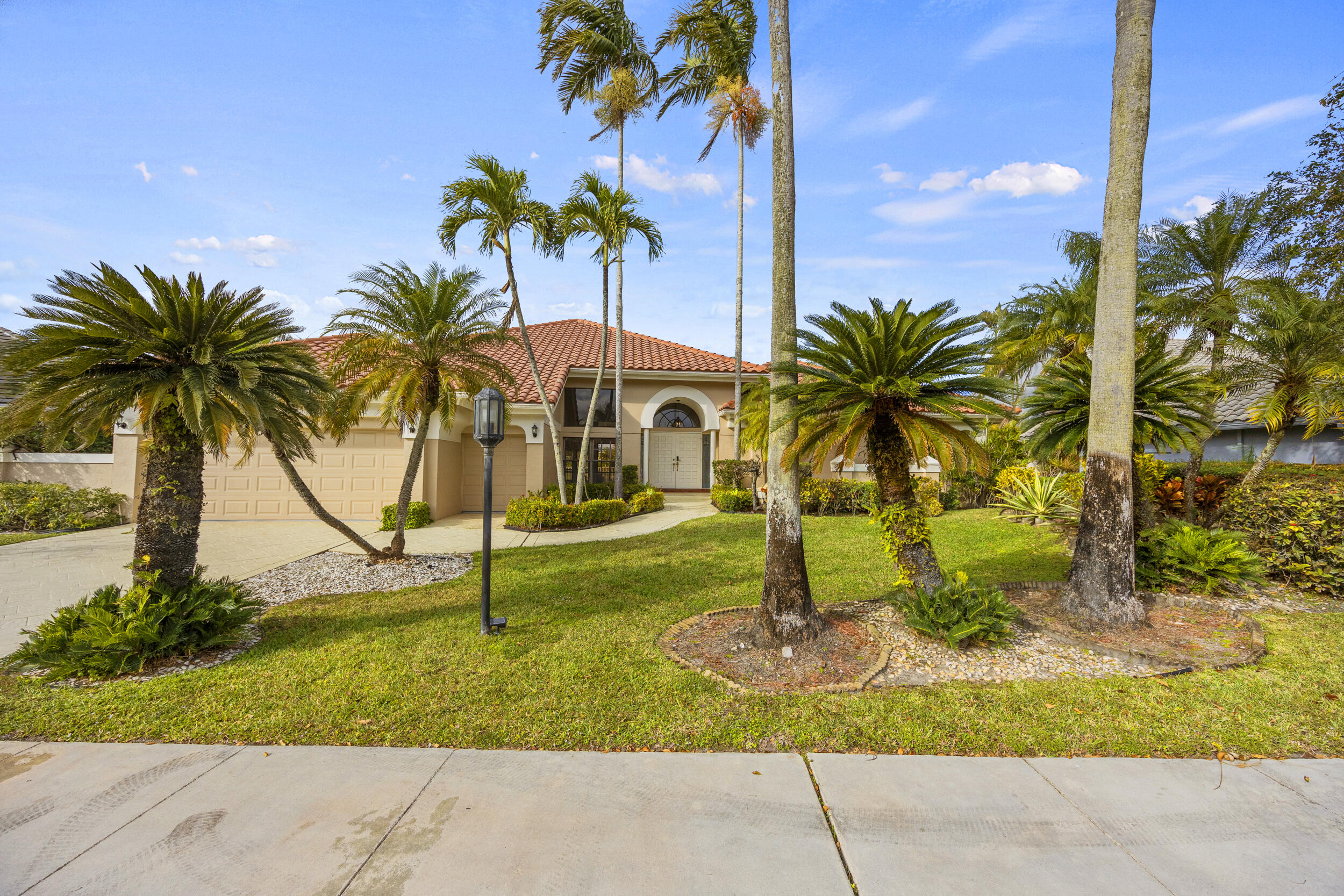 10747 Stonebridge Boulevard Boca Raton, FL 33498 - Photo 70 of 81 10747 Stonebridge blvd _SLHG (1)
