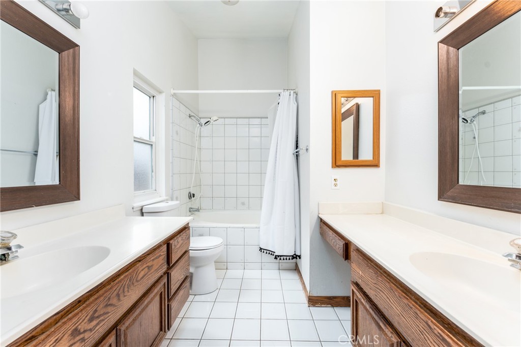 3219 Landmark Court Riverside, CA 92503 - Photo 12 of 24