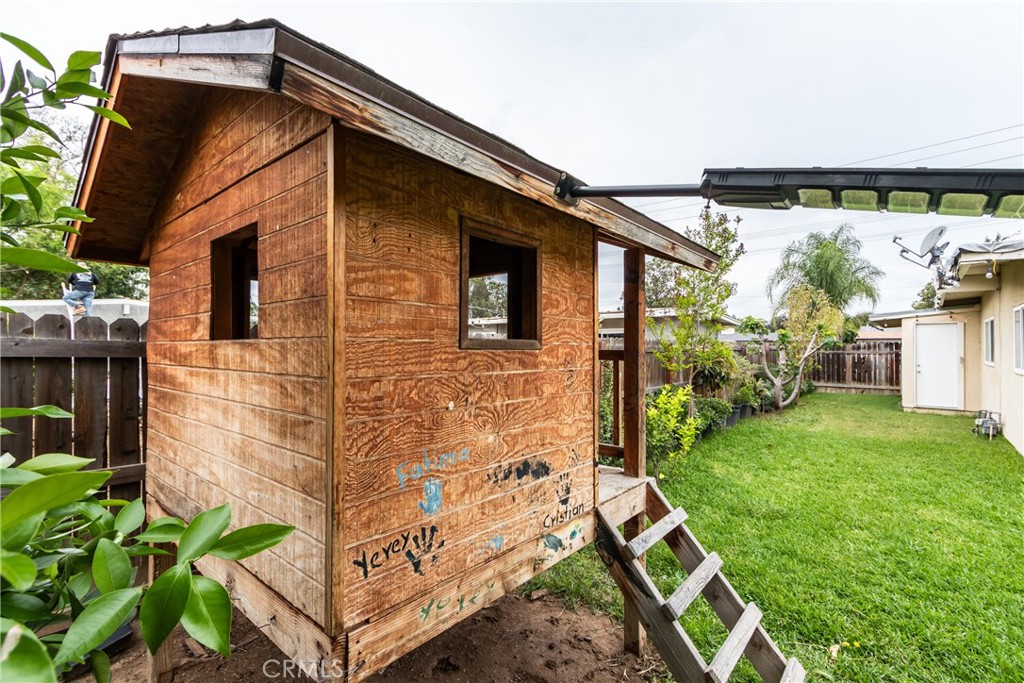 6688 Phoenix Avenue Riverside, CA 92504 - Photo 34 of 39