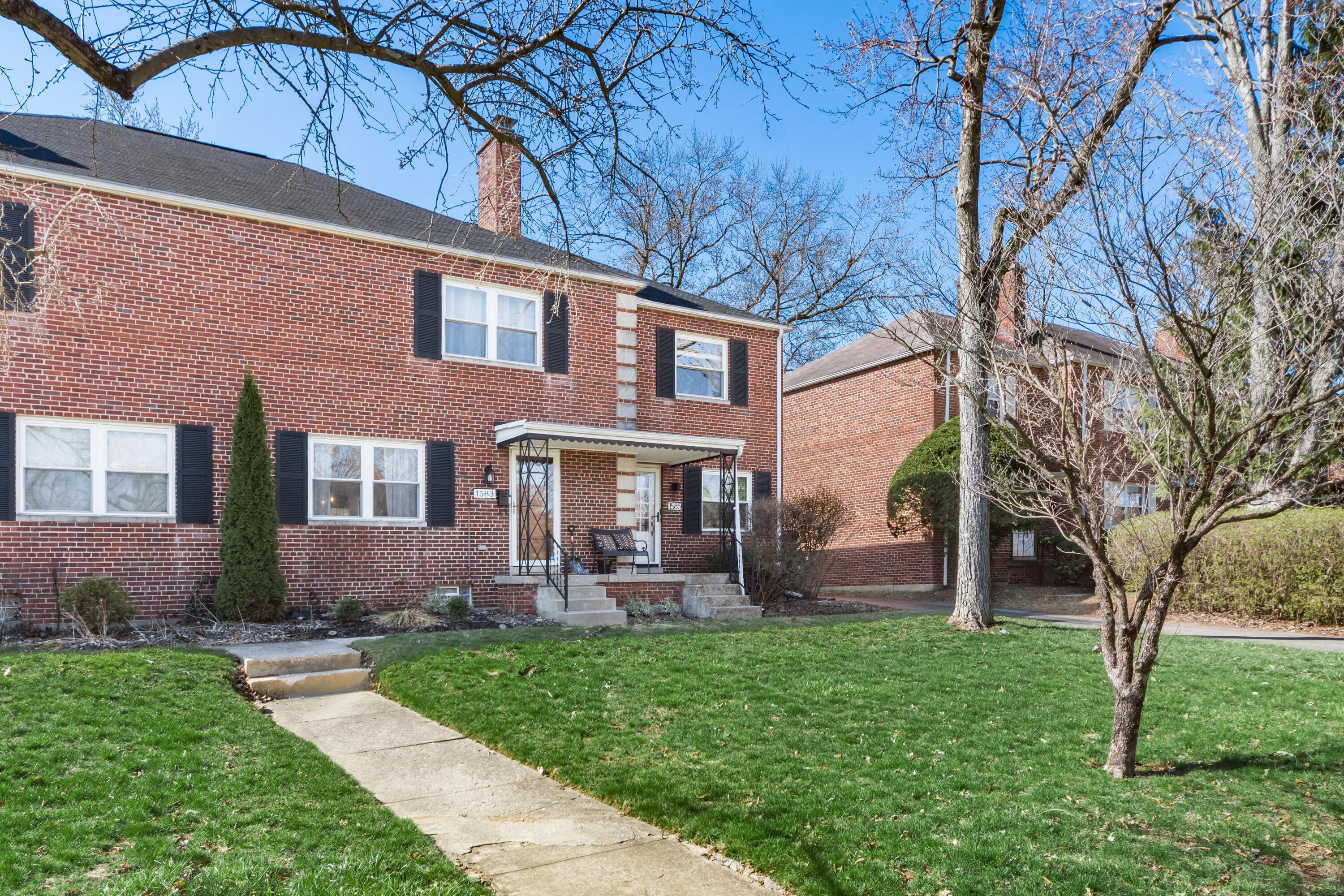 1585 Waltham Road Columbus, OH 43221 - Photo 3 of 34 Perfect location
