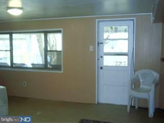 12410 Dunks Ferry Road Philadelphia, PA 19154 - Photo 3 of 6