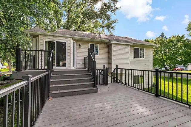 $385,000 | 12010 Eagle Street Northwest, Coon Rapids, MN 55448