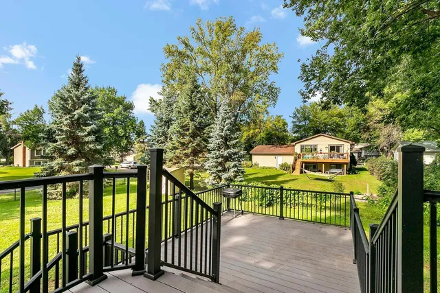 $385,000 | 12010 Eagle Street Northwest, Coon Rapids, MN 55448