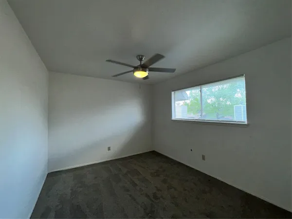 $1,375 | 8038 Sands Point Drive, Unit B, Houston, TX 77036