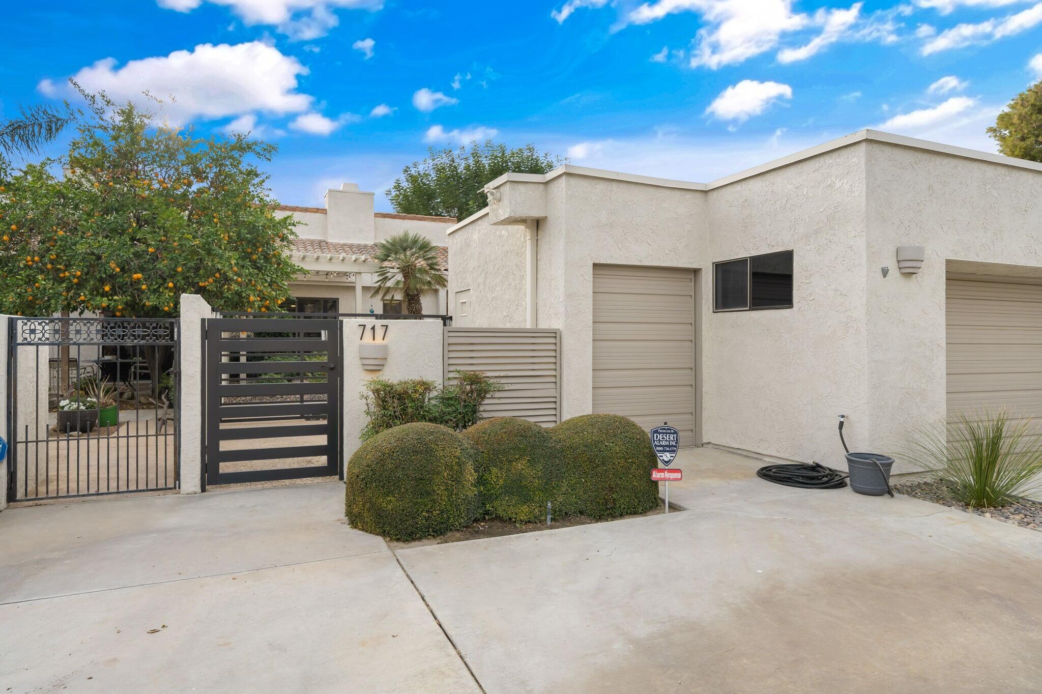717 Inverness Drive Rancho Mirage, CA 92270 - Photo 4 of 36 11-web-or-mls-JBInverness_2022_011