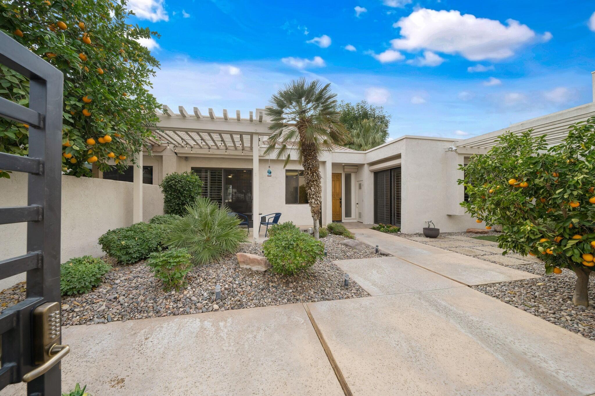 717 Inverness Drive Rancho Mirage, CA 92270 - Photo 5 of 36 12-web-or-mls-JBInverness_2022_012