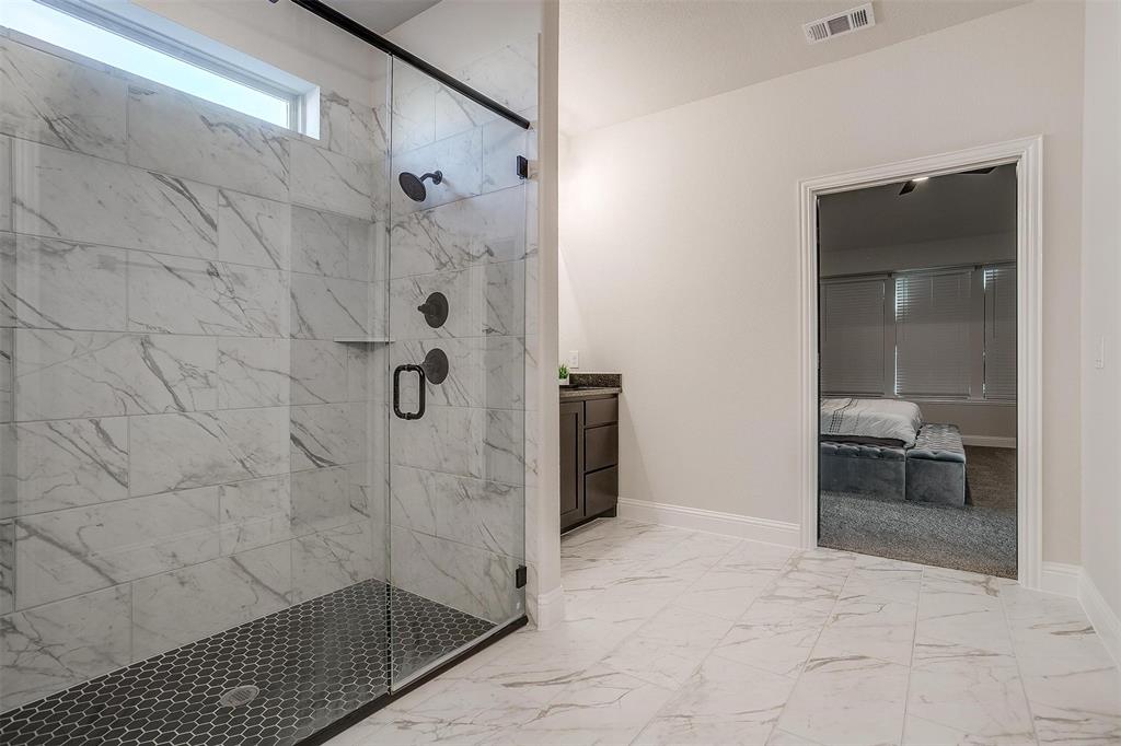 5214 Rowlan Row Midlothian, TX 76065 - Photo 26 of 40