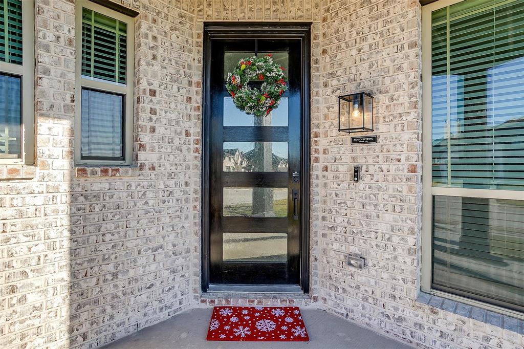 5214 Rowlan Row Midlothian, TX 76065 - Photo 4 of 40