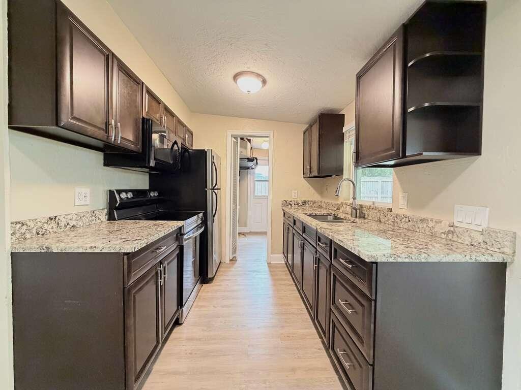 3640 Gull Road Cabana Colony, FL 33410 - Photo 4 of 33 WhatsApp Image 2026-06-08 at 23.32.54 (2