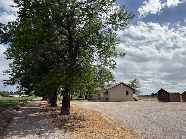 $425,000 | 2865 North 3250 W Road, Sutherland, UT 84624