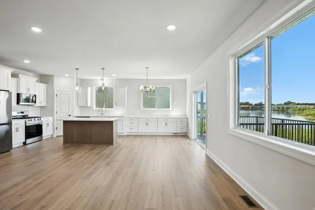 $599,900 | 1703 Spruce Street, Farmington, MN 55024