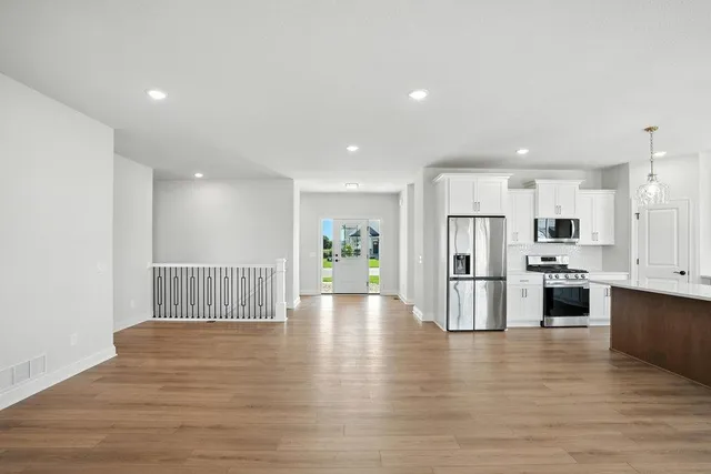 $599,900 | 1703 Spruce Street, Farmington, MN 55024