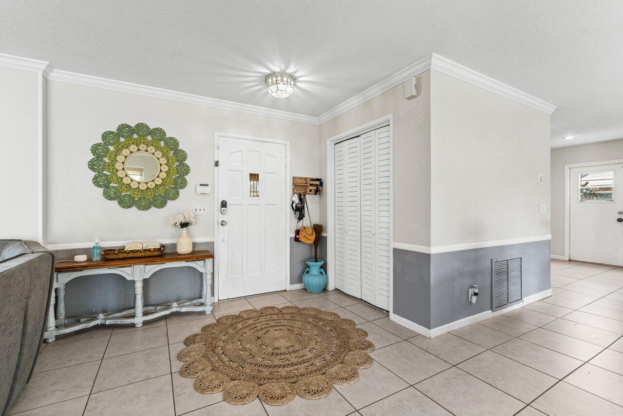 1041 Northwest 3rd Street Boca Raton, FL 33486 - Photo 6 of 35 006-1041Northwest3rdStreet-BocaRaton-FL-
