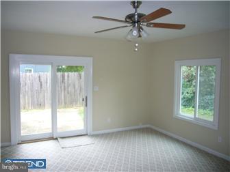 21 Pinedale Road Newark, DE 19711 - Photo 5 of 12 Great Room