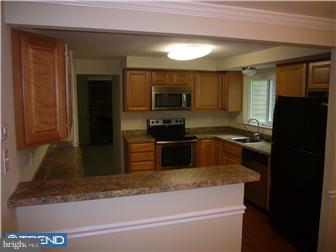 21 Pinedale Road Newark, DE 19711 - Photo 7 of 12 Kitchen