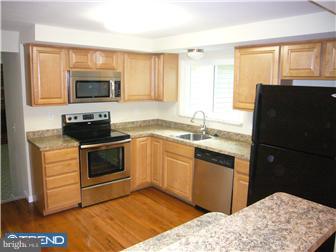 21 Pinedale Road Newark, DE 19711 - Photo 8 of 12 Kitchen