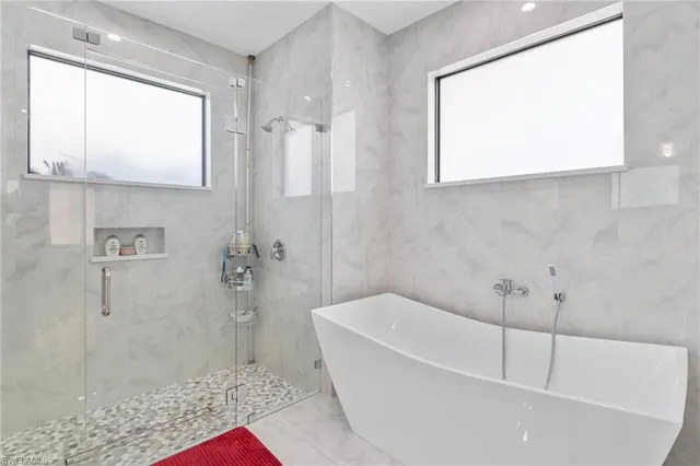 $4,200 | 2406 37th Avenue Northeast, Naples, FL 34120