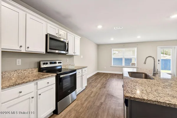 $2,450 | 6550 Eastland Circle, Biloxi, MS 39532