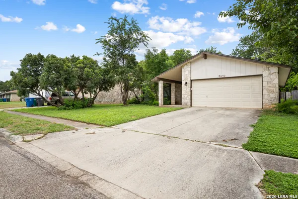 $1,750 | 8643 Bristlecone Street, San Antonio, TX 78240