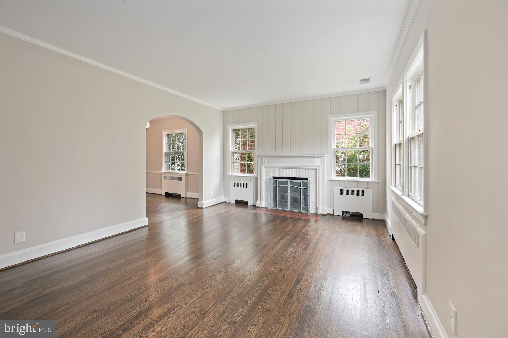 7819 Custer Road Bethesda, MD 20814 - Photo 2 of 17