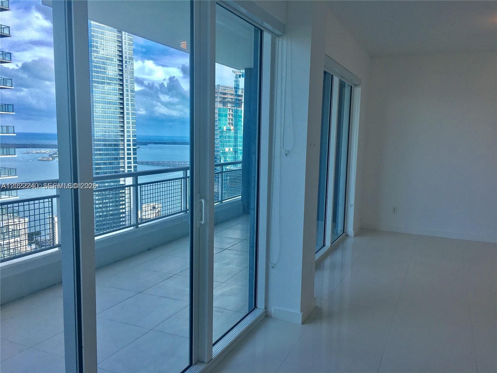 60 Southwest 13th Street, Unit 4612 Miami, FL 33130 - Photo 5 of 28