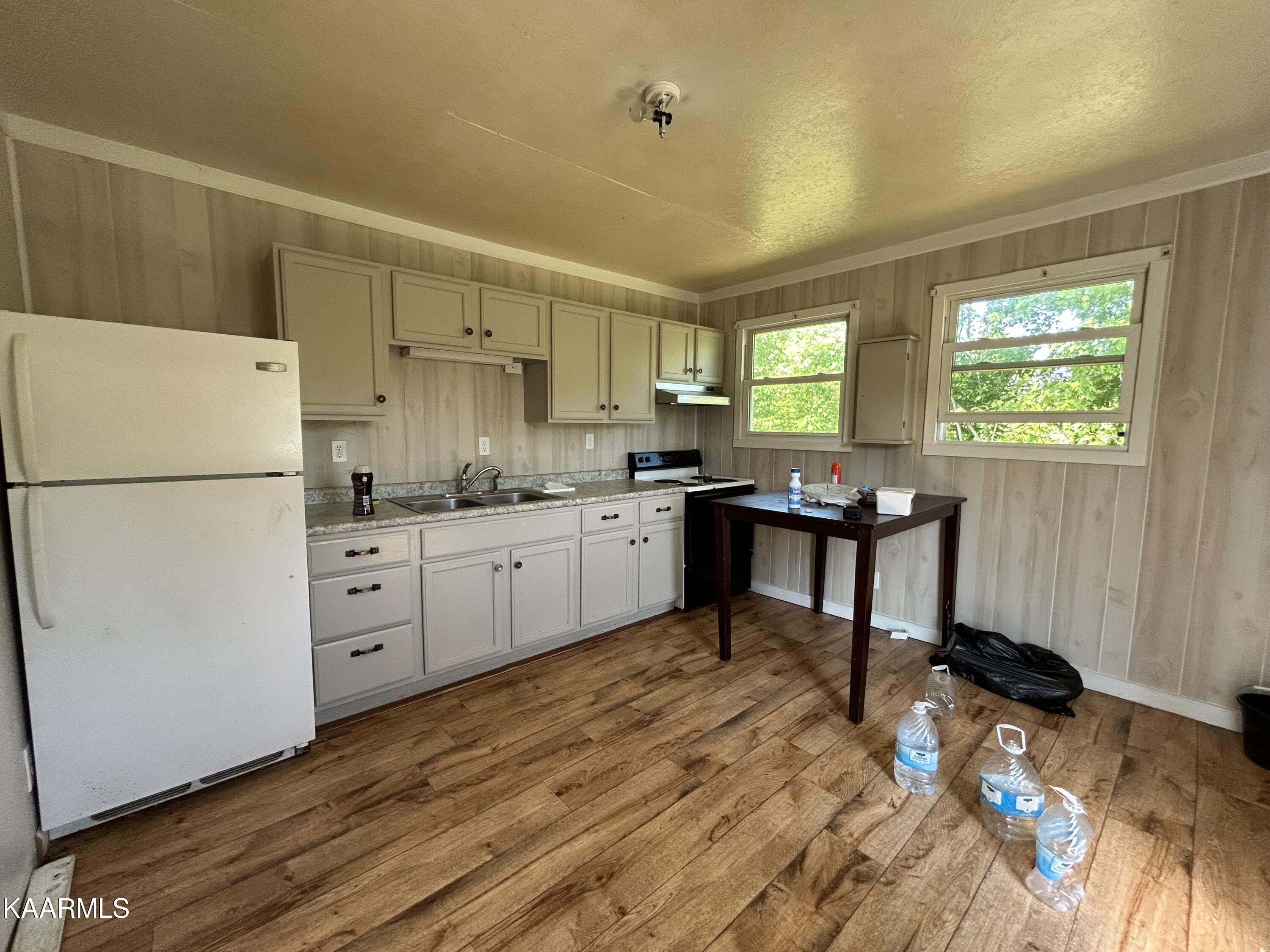 143 Lautner Road Bulls Gap, TN 37711 - Photo 6 of 19 IMG-7514