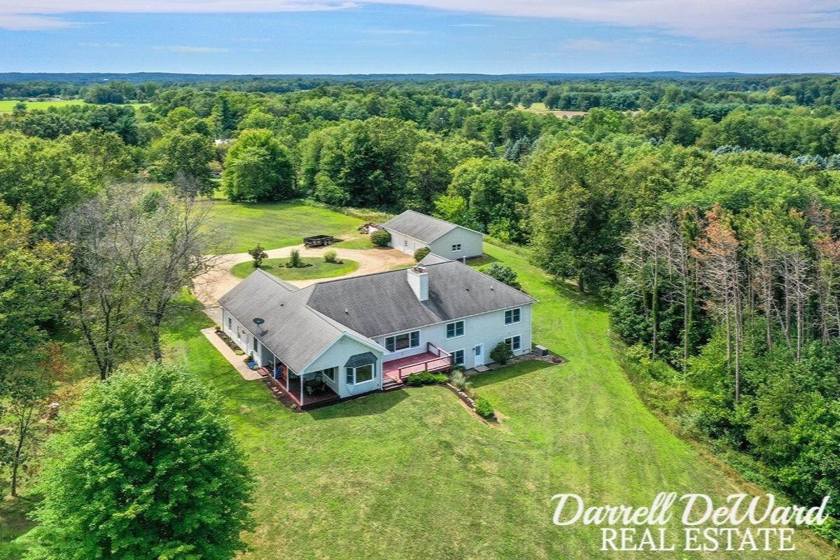 1000 Willits Road Hastings, MI 49058 - Photo 50 of 56 IMG_1055