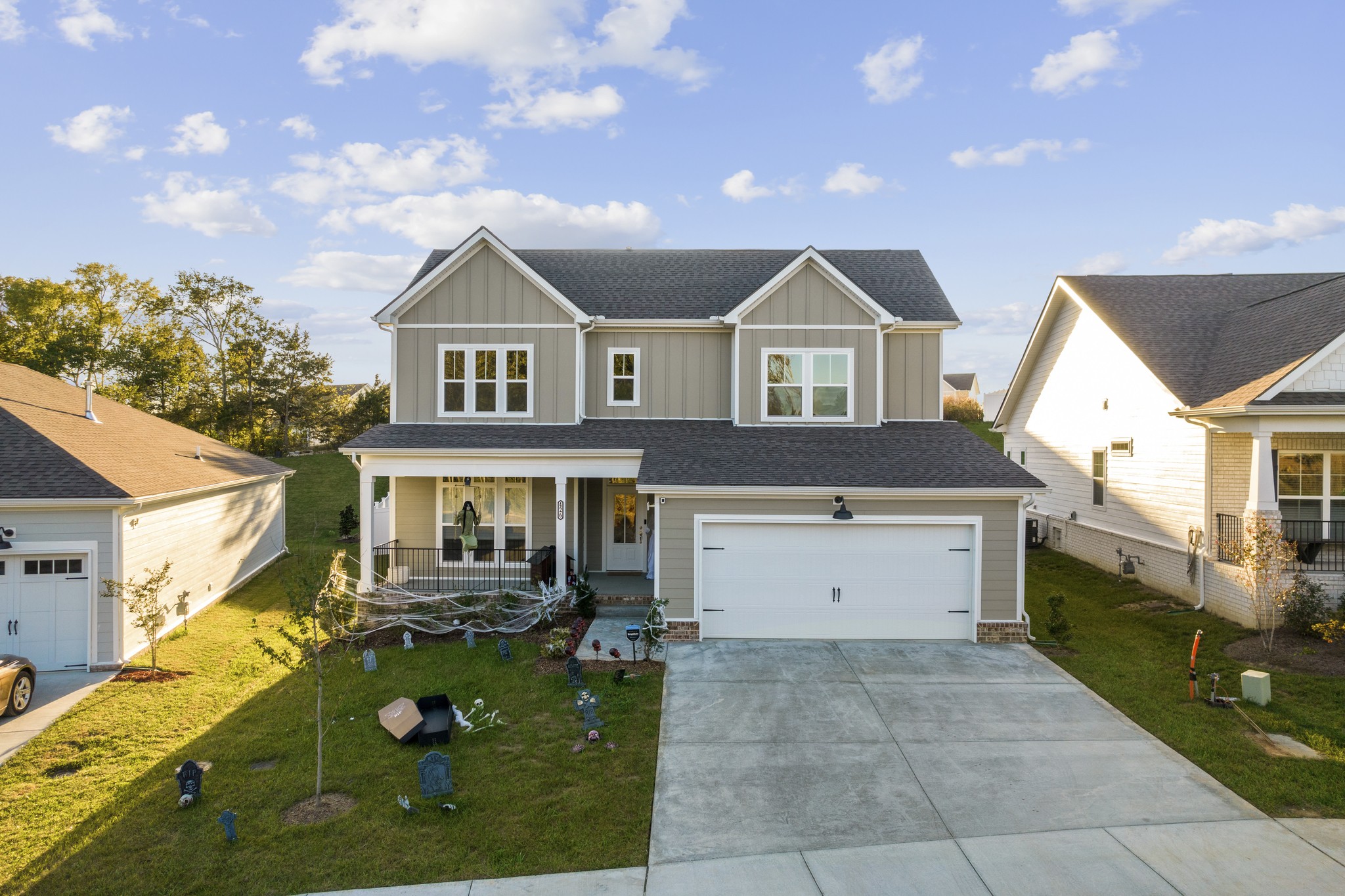 426 Butler Road Mount Juliet, TN 37122 - Photo 2 of 41 a front view of house with yard