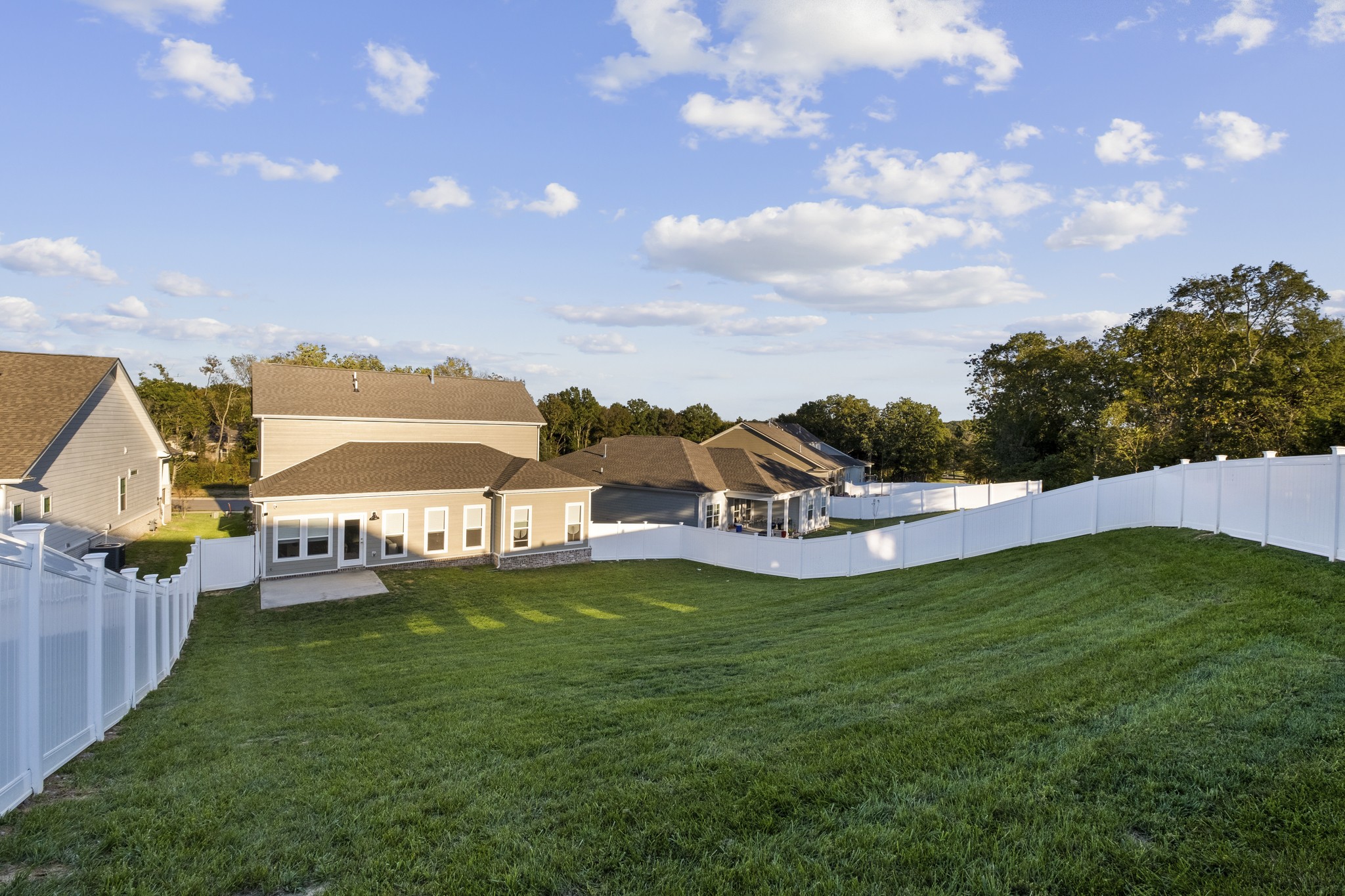 426 Butler Road Mount Juliet, TN 37122 - Photo 39 of 41 a view of a house with a big yard