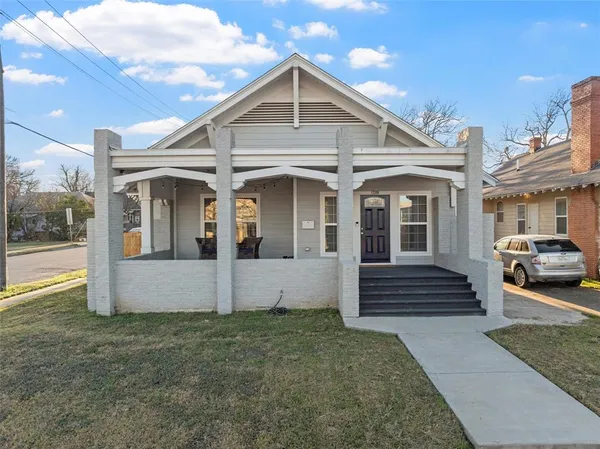 $389,900 | 1200 North 15th Street, Waco, TX 76707