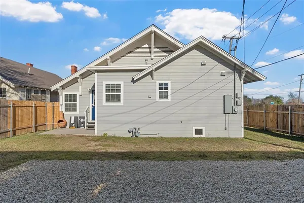 $389,900 | 1200 North 15th Street, Waco, TX 76707