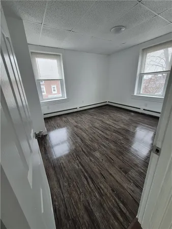 $1,900 | 26 Farm Street, Unit 2, Woonsocket, RI 02895