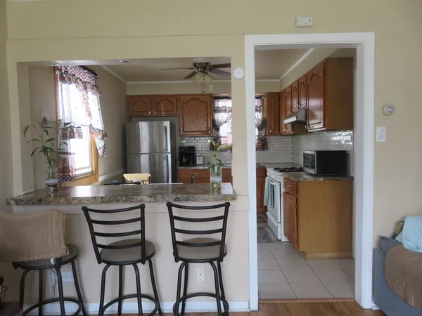 $152,000 | 257 Minocqua Street, Park Forest, IL 60466