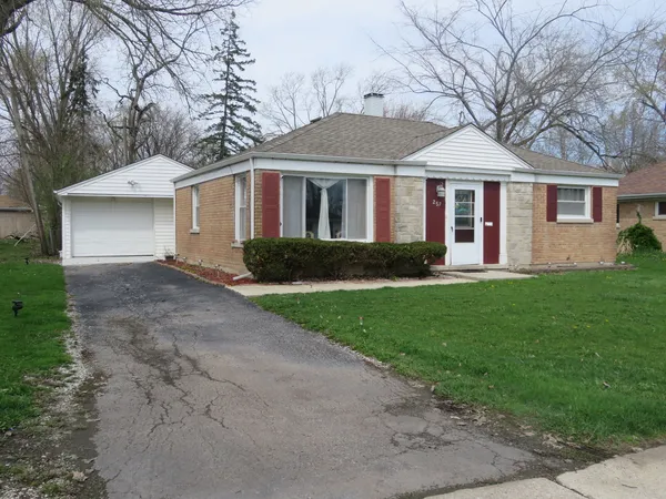 $152,000 | 257 Minocqua Street, Park Forest, IL 60466