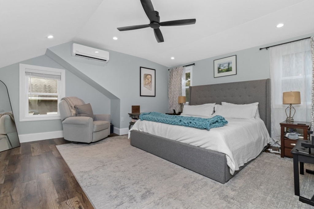 102 Milton Street Boston, MA 02124 - Photo 10 of 19