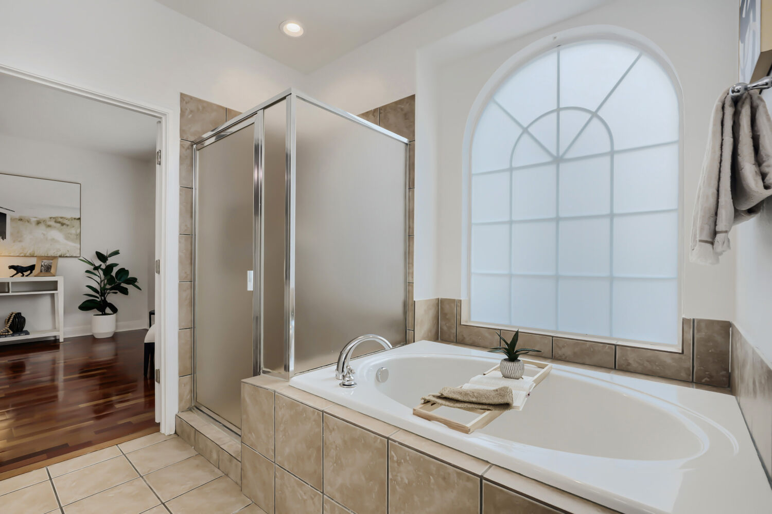 112 Aria Ridge Austin, TX 78738 - Photo 20 of 30 a bathroom with a sink and a mirror